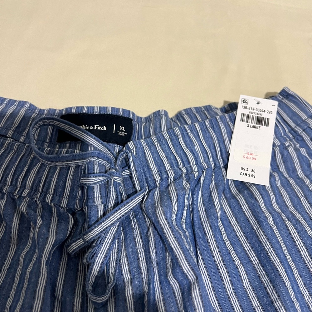 Abercrombie & Fitch Blue and White Striped Trousers